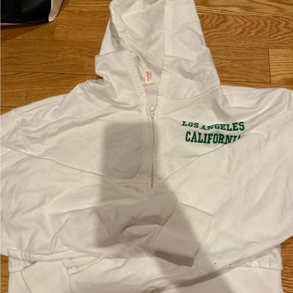 ROMWE White Hoodie Sweater with Green 'Los Angeles California' Print